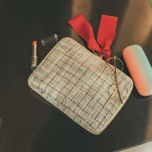 Iwate Home Spun Lamé Tweed Large Drawer Pouch